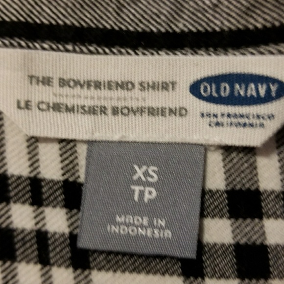 Black and white plaid Button down shirt - Picture 6 of 6